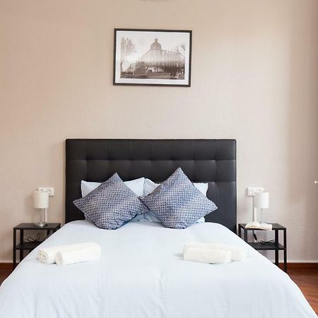 Key Barcelona Housing Lägenhet Exteriör bild