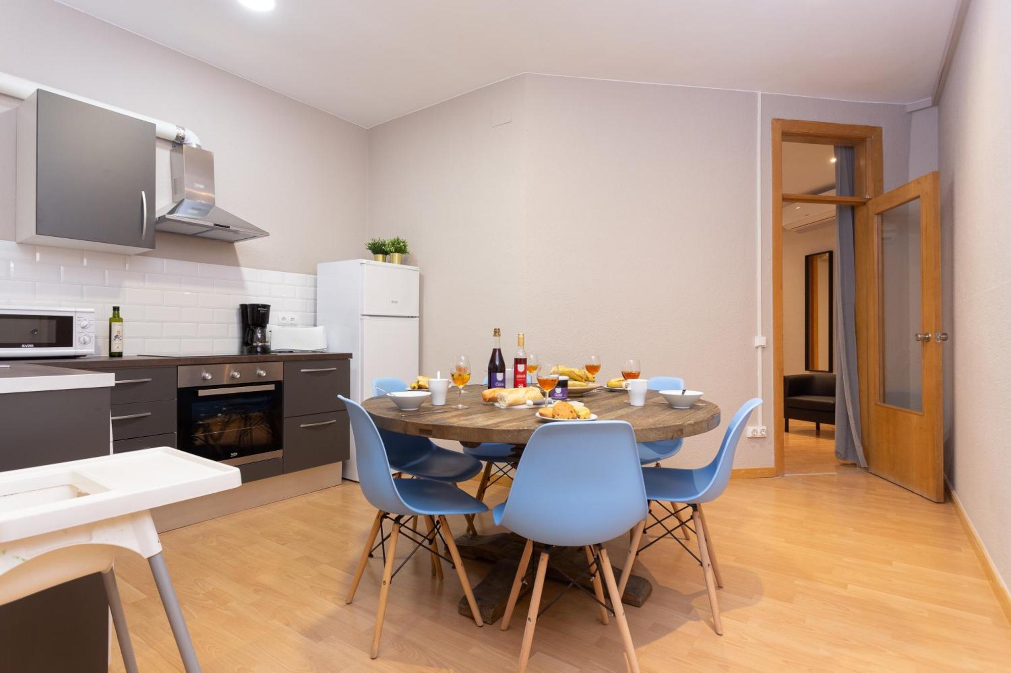 Key Barcelona Housing Lägenhet Rum bild